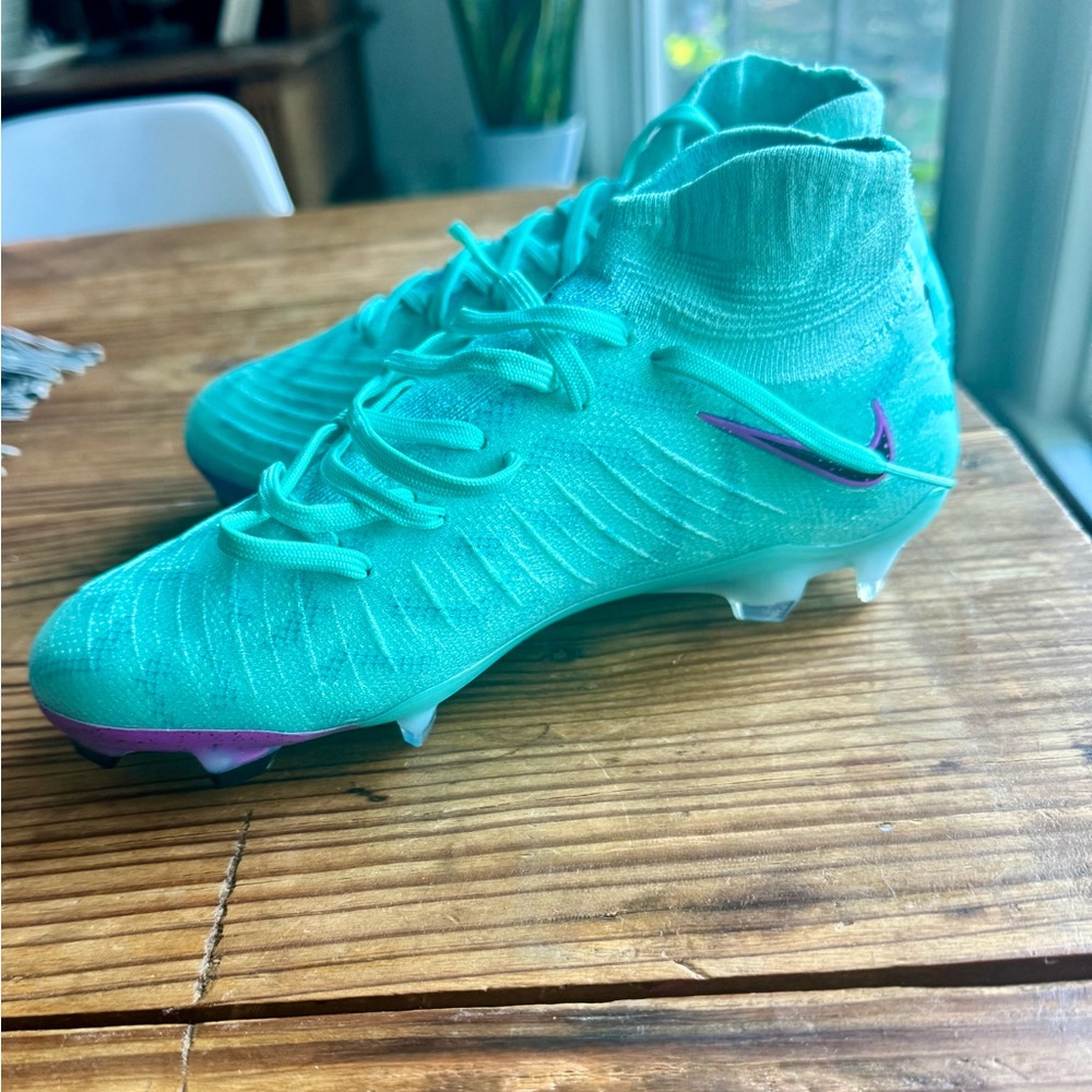 Nike Women's 6 phantom, Luna elite TF- Teal and Purple - Picture 3 of 8